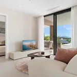 ヴィラ Golf & Seaview With Heated Private Pool