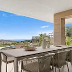 ヴィラ Golf & Seaview With Heated Private Pool