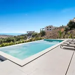 Golf & Seaview With Heated Private Pool ヴィラ